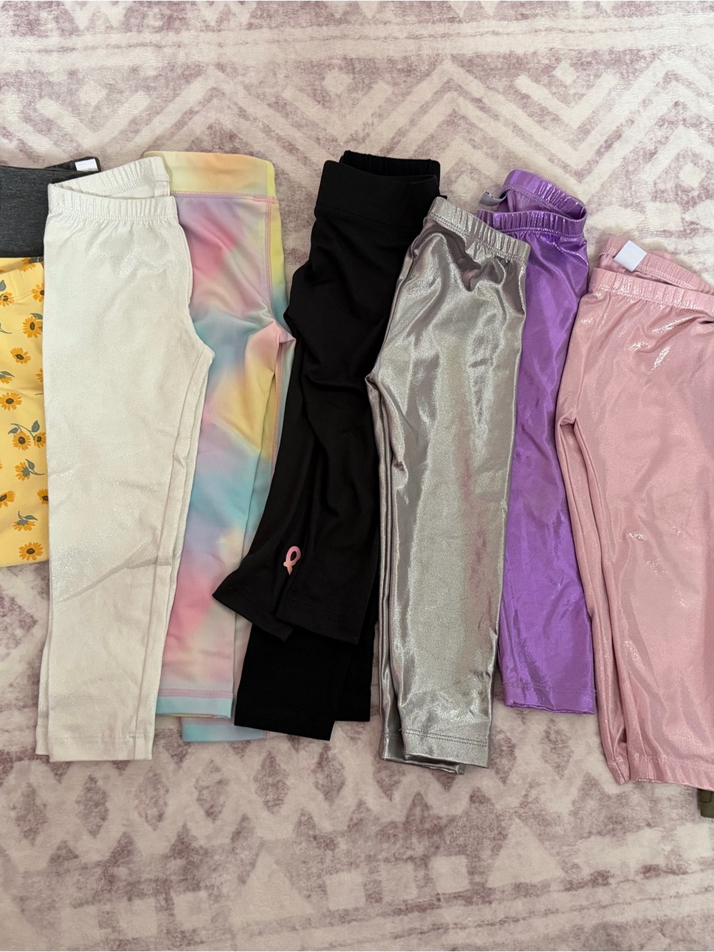25 pairs of girls leggings